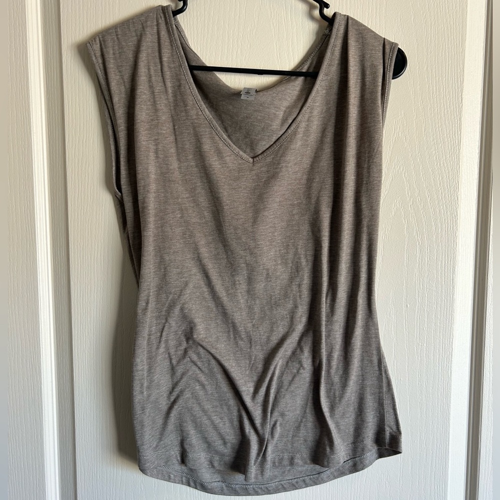 Wide strap Tank top